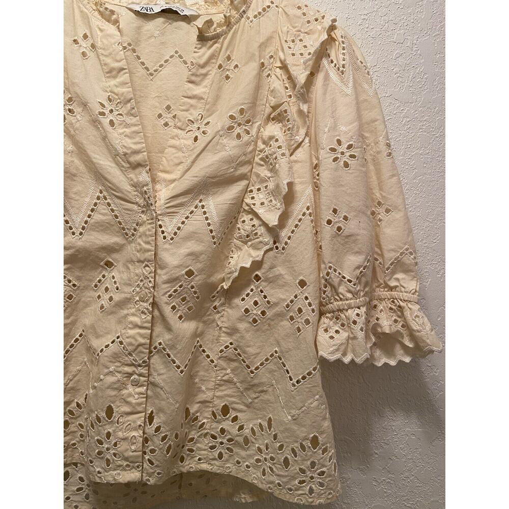 Zara Cream Eyelet Ruffle Blouse - Picture 7 of 12